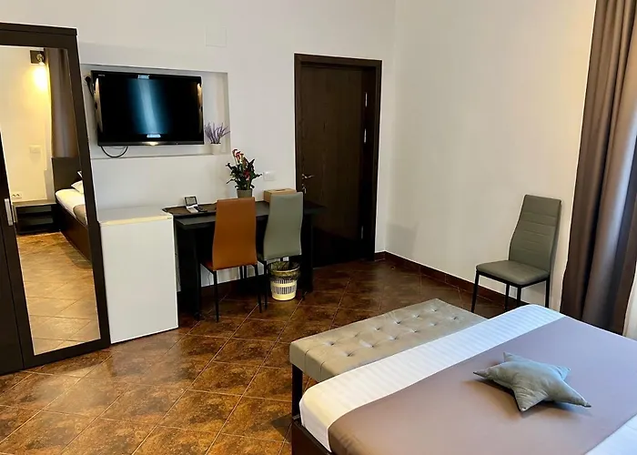 Casa Servus Guest house 4*