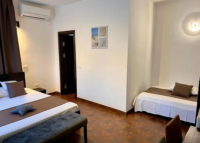 Casa Servus Guest house