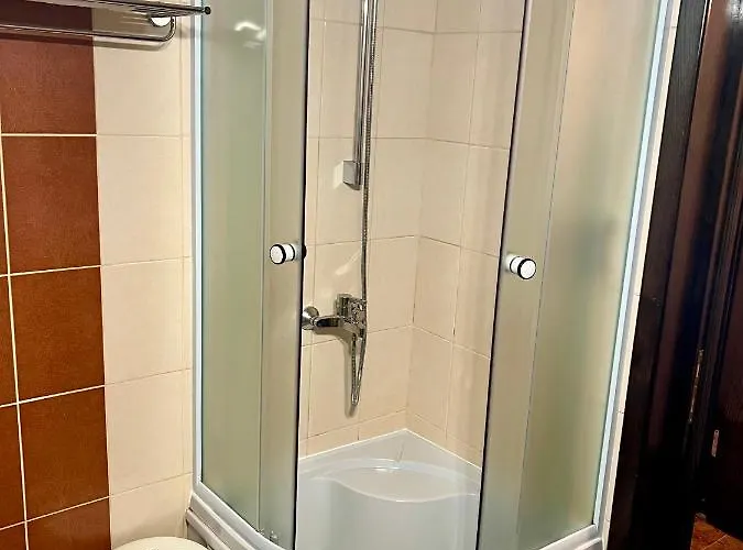 Casa Servus Navodari