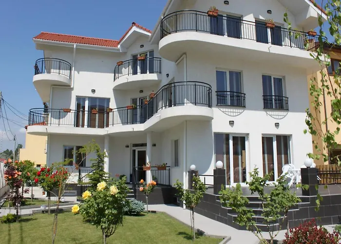 Casa Servus Guest house 4*