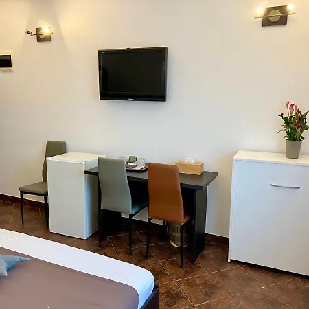 Guest house Casa Servus 4*