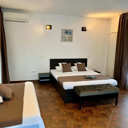 Casa Servus Affittacamere Năvodari