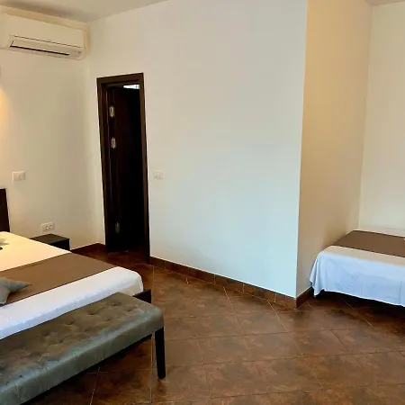 Casa Servus Guest house