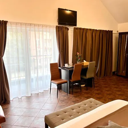 Casa Servus 4* Navodari