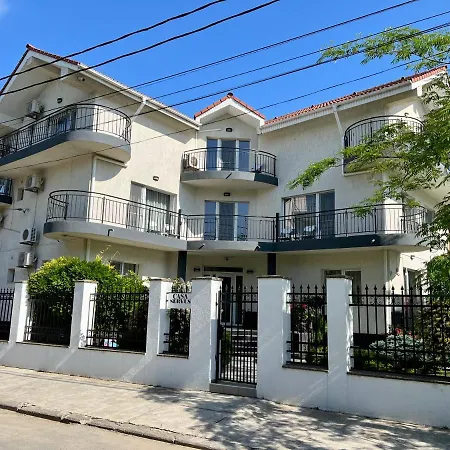 Casa Servus Affittacamere Năvodari