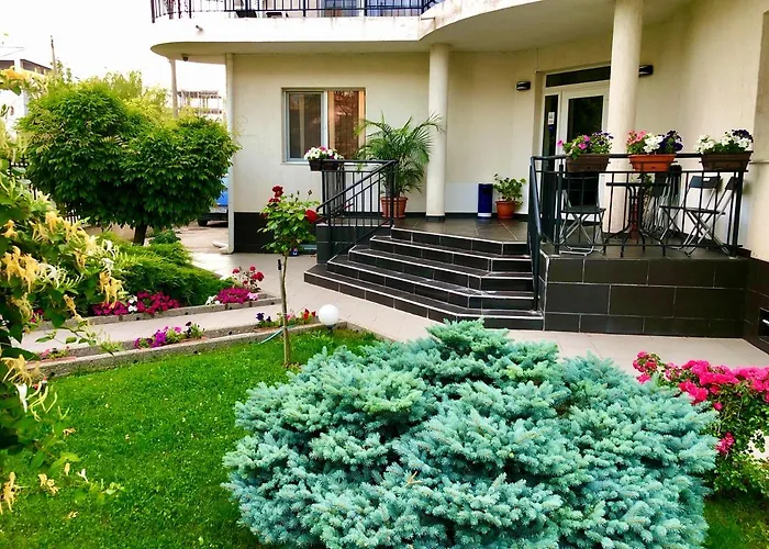 Casa Servus 4* Năvodari